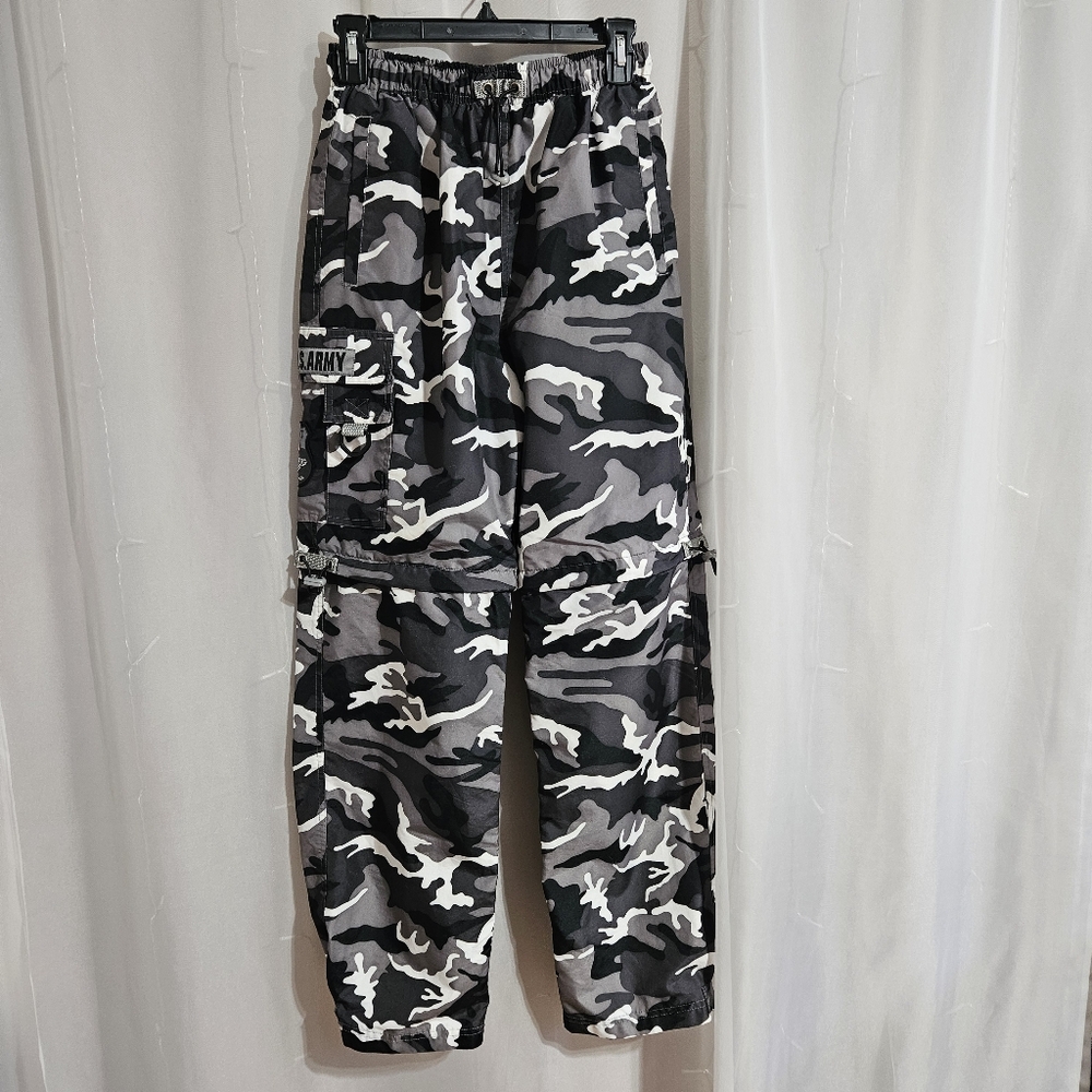 Athletic Works - USA ARMY UNIT 41 Convertible Camouflage Cargo Pant/Shorts